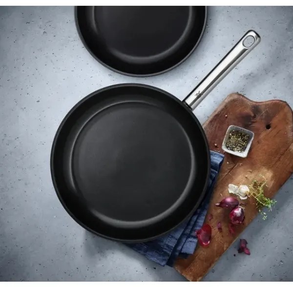 WMF - DEVIL serpenyőkészlet, 2 db, átm. 24/28 cm