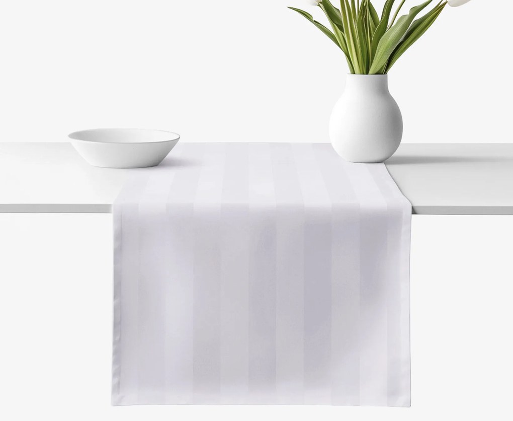 Goldea ünnepi damaszt asztali futó - világosszürke csíkos 35x140 cm