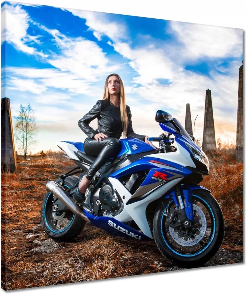 Vászonkép 50x50 Csaj a versenyautón Motor