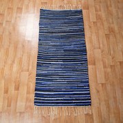 Kék-fehér-fekete rongyszőnyeg 70x150 cm