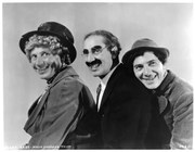 Fotográfia Harpo Marx And Chico Marx In, Archive Photos