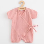 Baba nyári muszlin kezeslábas New Baby pink, vel. 68 (4-6 h)