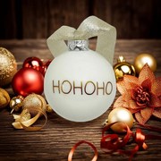 Fényes fehér üveggömb egyedi felirattal 8cm