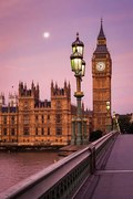 Fotográfia Moon over London, Jorg Greuel