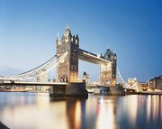 Fotográfia Tower Bridge and city of London at dusk, Gary Yeowell