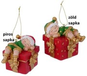 Karácsonyfadísz Csomagon pihenő manó két féle / Zöld sapkás