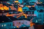 Fotográfia Density of row houses in Lisbon old town, Chanachai Panichpattanakij