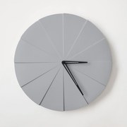 ODLITO Beton falióra Torta – szürke – 50 cm – fekete mutatók