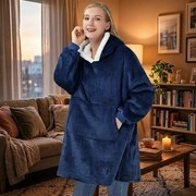 VERK Ujjakkal és kapucnival ellátott takaró - Huggle Hoodie - blue