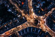 Fotográfia A night-time aerial view of Muswell Hill in London, Karl Hendon