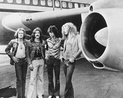 Fotográfia Led Zeppelin With The Starship, 1973, Hulton Archive