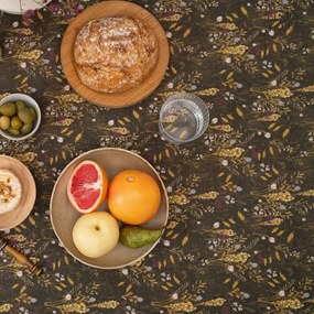 Len asztalterítő 140x140 cm Woodland – Linen Tales