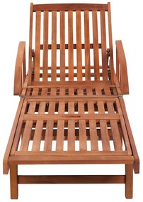 2 db tömör akácfa napozóágy asztallal