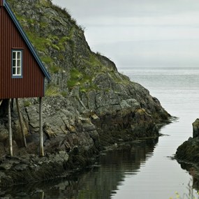 Poszter 40x40cm Kis faház az emeleten a tengerparton, Assaf Frank