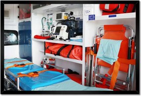 Poszterek keretben 60x40 Mentőautó belseje orvostudomány