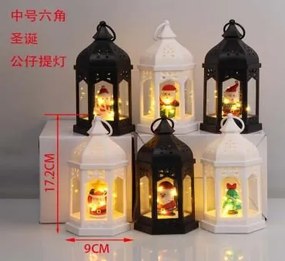 Közepes hatszögletƱ karåcsonyi Led figura 9*17.2 AAA3,1db **a termék