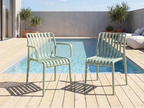 Műanyag szék TREGO karfákkal, zöld