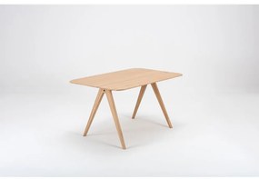 Ava tölgyfa étkezőasztal, 140 x 90 cm - Gazzda