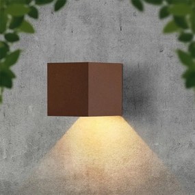 LED Sol fali lámpa érzékelővel LED/9W/3,7V 3000/4000/5000K IP65 2600 mAh barna