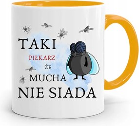 Sárga Bögre Labdarúgóknak Legyek Nem Ülnek Ajándék Nyomtatott Fotóval