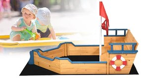 Kalózhajó formájú homokozó