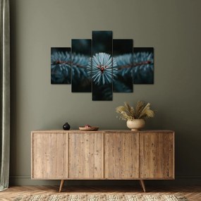 Egy tűlevelű fa gallyának képe (150x105 cm)