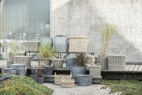 Négyzet alakú rattan virágtartó műanyag belsővel - különböző méretekben Méret: M