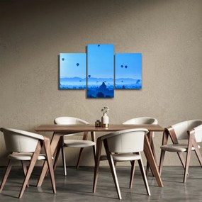 Kép - léggömbök a táj felett (90x60 cm)