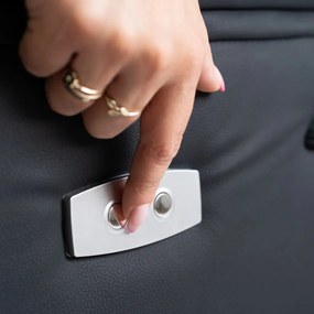 Elektromosan Vezérelhető Masszázsfunkciós Relaxfotel Fekete Színben. JASPER