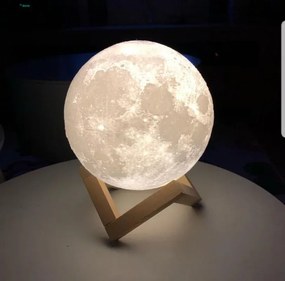 Luna hold alakú LED lámpa