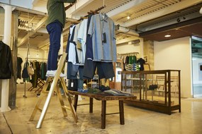 Nagy PREMIUM lépcsőfokok, arany - Lucano