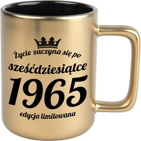 Bögre Matt Arany Fekete Belső 360ml Vicces Gadget Ajándék 60 Születésnap