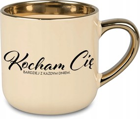 Bögre Nagy Krém Szeretem Napról Napra Jobban Ajándék Férj Feleségének