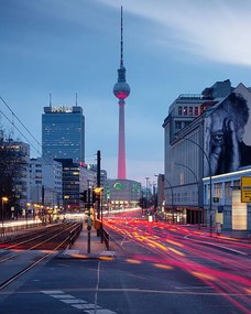 Fotográfia Berlin cityscape with road traffic, spreephoto.de