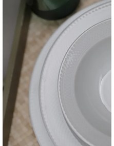 18 darabos fehér porcelán étkészlet