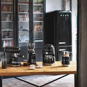 SMEG 50's Retro Style tejhabosító 0,6l fekete - Smeg