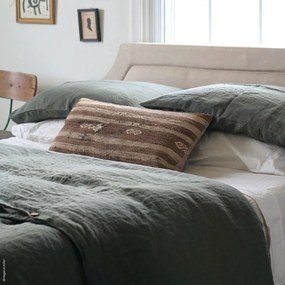 Len párnahuzat 40x60 cm Forest Green – Linen Tales