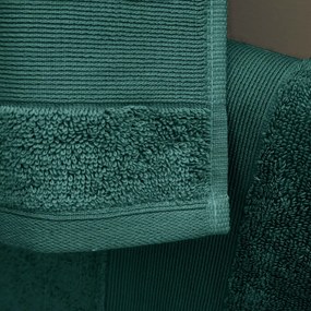 Sötétzöld frottír pamut fürdőlepedő szett 2 db-os 90x140 cm Anti-Bacterial – Catherine Lansfield