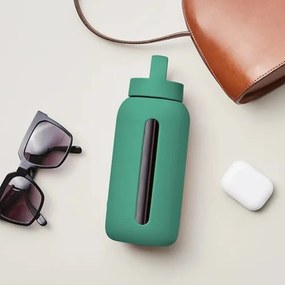 Zöld utazó ivópalack 720 ml Frosted Green – Muuki