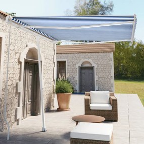 kék és fehér kézzel kihúzható póznás napellenző 300 x 250 cm