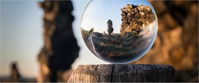 Nagyító és a táj képe (120x50 cm)