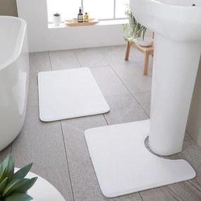 Fehér memóriahab fürdőszobai kilépő szett WC-hez, 2 db-os 50x80 cm Anti-Bacterial – Catherine Lansfield