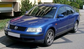 Könyöktámasz VW PASSAT B5 - fém adapter, fekete, öko-bőr