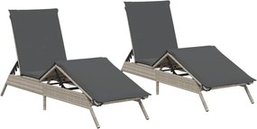 vidaXL 2 db világosszürke polyrattan napozóágy párnával