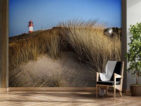 Gario Fotótapéta Világítótorony a dunék mögé rejtve Anyag: Vlies, Méret: 300 x 210 cm