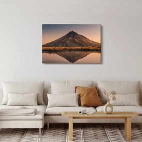 A Mount Taranaki visszaverődése, Új-Zéland (90x60 cm)
