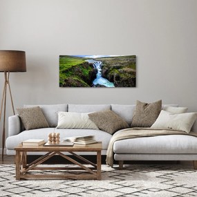Egy kép a vízesésről a sziklák között (120x50 cm)