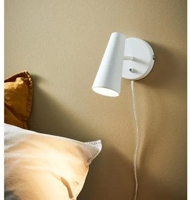 Markslöjd 108199 - Fali spotlámpa CREST 1xGU10/7W/230V fehér