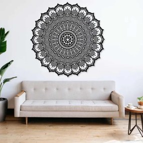 Fából készült mandala a falon | PERKO