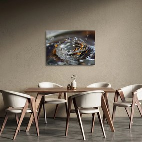 Vízcseppekből készült karkötő képe (üvegen) (70x50 cm)